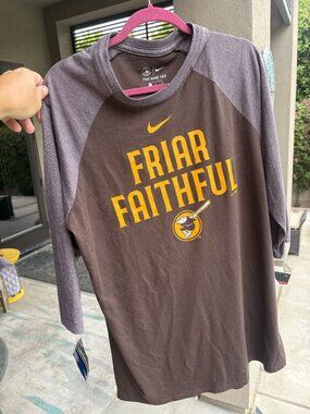 San Diego Padres longsleeve Nike Tee NWT